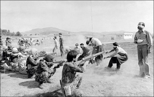 Salvajadas varias Fusilamiento-pullitzer-1981-2